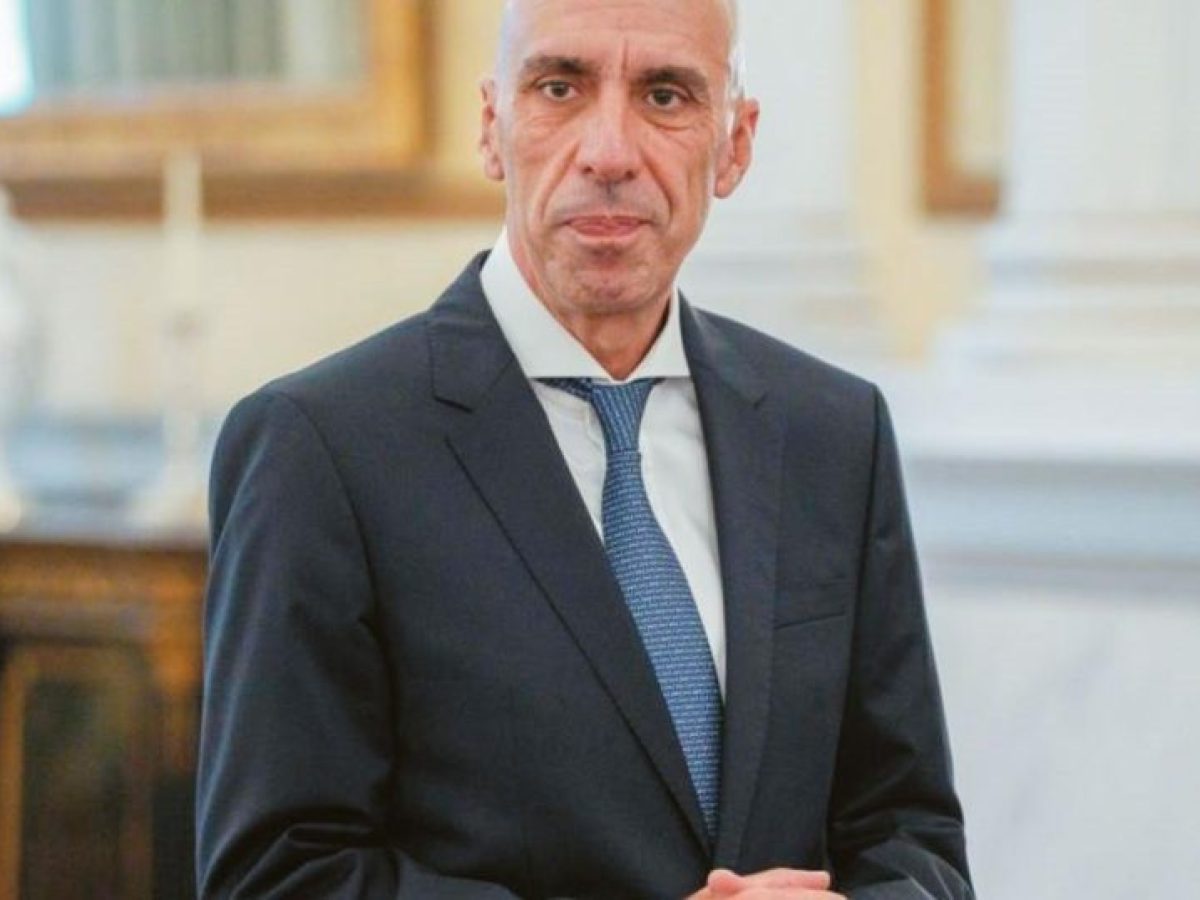 &Gamma;&iota;ά&nu;&nu;&eta;&sigmaf; &Mu;&pi;&rho;&alpha;&tau;ά&kappa;&omicron;&sigmaf;: &laquo;&Delta;&epsilon;&nu; &mu;&pi;&omicron;&rho;&epsilon;ί &nu;&alpha; &upsilon;&pi;ά&rho;&chi;&epsilon;&iota; &epsilon;&nu;&iota;&alpha;ί&alpha; &alpha;&gamma;&omicron;&rho;ά &mu;&epsilon; ά&nu;&iota;&sigma;&omicron;&upsilon;&sigmaf; ό&rho;&omicron;&upsilon;&sigmaf; &alpha;&nu;&tau;&alpha;&gamma;&omega;&nu;&iota;&sigma;&mu;&omicron;ύ&raquo;