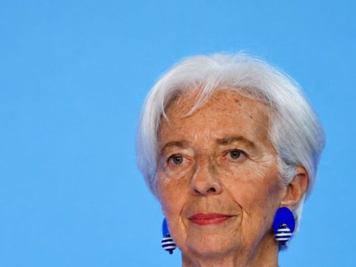 &Eta; &Kappa;&rho;&iota;&sigma;&tau;ί&nu; &Lambda;&alpha;&gamma;&kappa;ά&rho;&nu;&tau; &epsilon;&xi;ή&gamma;&eta;&sigma;&epsilon; &gamma;&iota;&alpha;&tau;ί &epsilon;&mu;&phi;&alpha;&nu;ί&sigma;&tau;&eta;&kappa;&epsilon; &mu;&epsilon; &tau;&sigma;&iota;&rho;ό&tau;&alpha; &sigma;&tau;&omicron; &pi;&rho;ό&sigma;&omega;&pi;&omicron; &sigma;&tau;&omicron; &beta;ί&nu;&tau;&epsilon;&omicron; &tau;&eta;&sigmaf; &pi;&alpha;&rho;&alpha;ί&tau;&eta;&sigma;ή&sigmaf; &tau;&eta;&sigmaf;