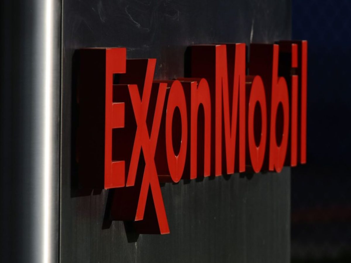 ExxonMobil: E&kappa;&tau;&iota;&mu;ή&sigma;&epsilon;&iota;&sigmaf; &gamma;&iota;&alpha; &kappa;έ&rho;&delta;&eta; 7,8 &delta;&iota;&sigma;. &delta;&omicron;&lambda;&alpha;&rho;ί&omega;&nu; &sigma;&tau;&omicron; &gamma;΄ &tau;&rho;ί&mu;&eta;&nu;&omicron;