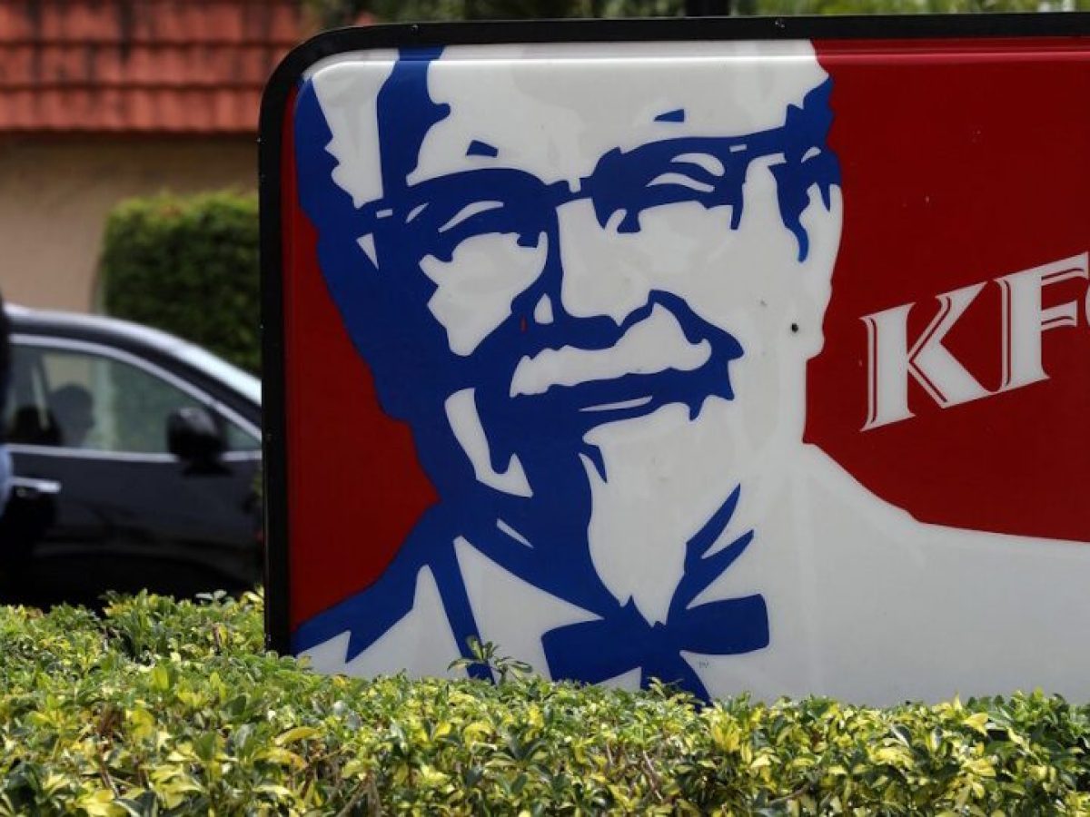 &Eta; KFC &epsilon;&pi;&iota;&lambda;έ&gamma;&epsilon;&iota; &tau;&eta;&nu; Coca-Cola &gamma;&iota;&alpha; &pi;&rho;&omicron;&mu;&eta;&theta;&epsilon;&upsilon;&tau;ή &alpha;&nu;&alpha;&psi;&upsilon;&kappa;&tau;&iota;&kappa;ώ&nu; &sigma;&tau;&iota;&sigmaf; &Eta;&Pi;&Alpha; &kappa;&alpha;&iota; &alpha;&pi;&omicron;&rho;&rho;ί&pi;&tau;&epsilon;&iota; &tau;&eta;&nu; PepsiCo &mu;&epsilon;&tau;ά &alpha;&pi;ό 40 &chi;&rho;ό&nu;&iota;&alpha;