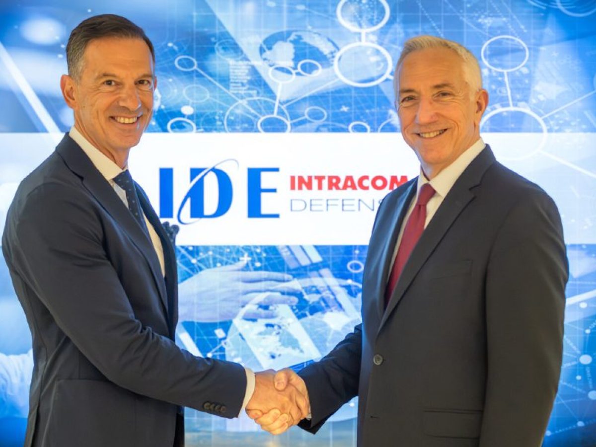 &Sigma;&upsilon;&gamma;&kappa;&rho;&omicron;&tau;ή&theta;&eta;&kappa;&epsilon; &tau;&omicron; &Delta;&Sigma; &tau;&eta;&sigmaf; Intracom Defense, CEO o &Lambda;. &Alpha;&nu;&tau;&omega;&nu;ό&pi;&omicron;&upsilon;&lambda;&omicron;&sigmaf; &kappa;&alpha;&iota; &pi;&rho;ό&epsilon;&delta;&rho;&omicron;&sigmaf; &omicron; &Mu;. &Tau;&sigma;&alpha;&mu;ά&zeta;