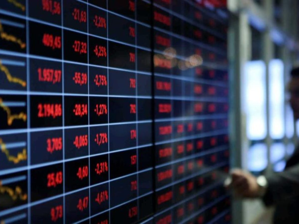 &Chi;&rho;&eta;&mu;&alpha;&tau;&iota;&sigma;&tau;ή&rho;&iota;&omicron;: &Sigma;&tau;&omicron; &kappa;ό&kappa;&kappa;&iota;&nu;&omicron; &kappa;&alpha;&iota; &eta; &epsilon;&beta;&delta;&omicron;&mu;ά&delta;&alpha; &mu;&epsilon; &alpha;&pi;ώ&lambda;&epsilon;&iota;&epsilon;&sigmaf; 5,5% &sigma;&tau;&iota;&sigmaf; &tau;&rho;ά&pi;&epsilon;&zeta;&epsilon;&sigmaf; &ndash; &Nu;έ&omicron; &chi;&alpha;&mu;&eta;&lambda;ό &delta;&iota;&mu;ή&nu;&omicron;&upsilon; &gamma;&iota;&alpha; &tau;&omicron;&nu; &Gamma;&epsilon;&nu;&iota;&kappa;ό &Delta;&epsilon;ί&kappa;&tau;&eta;